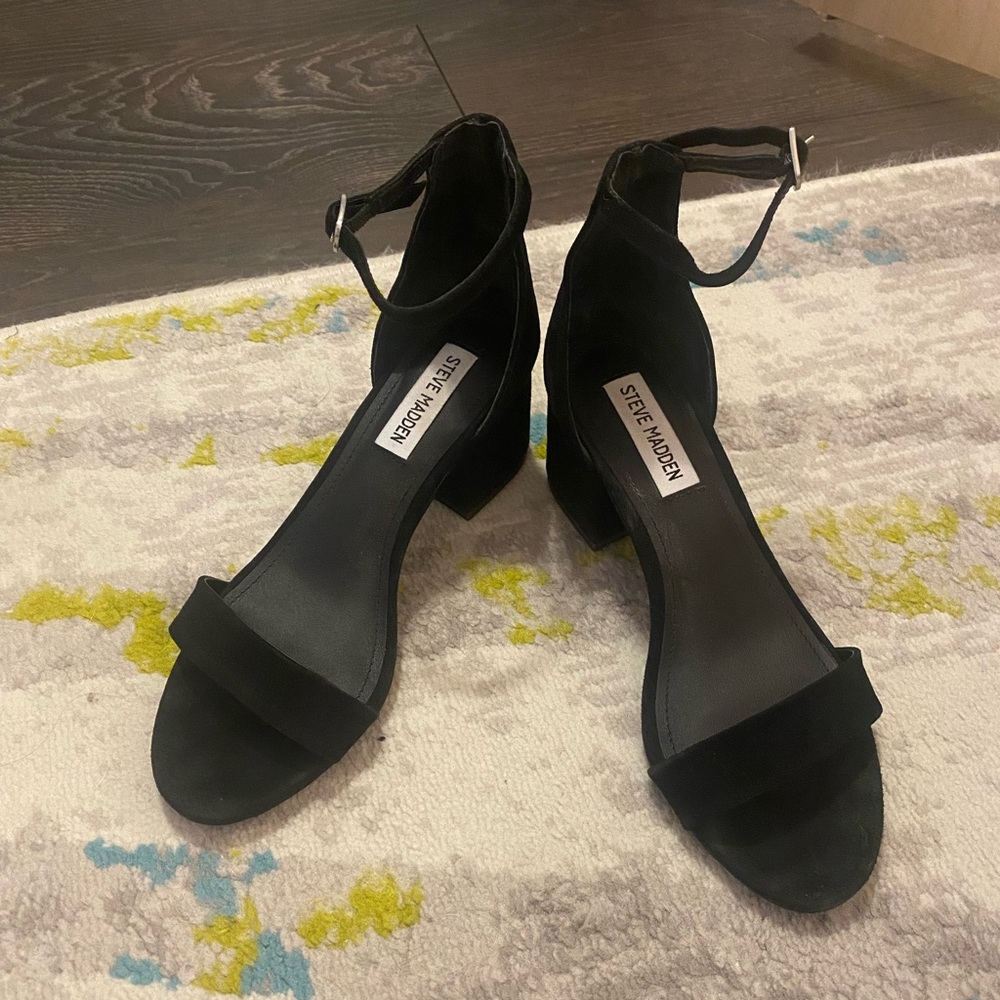 Steve Madden black suede heels